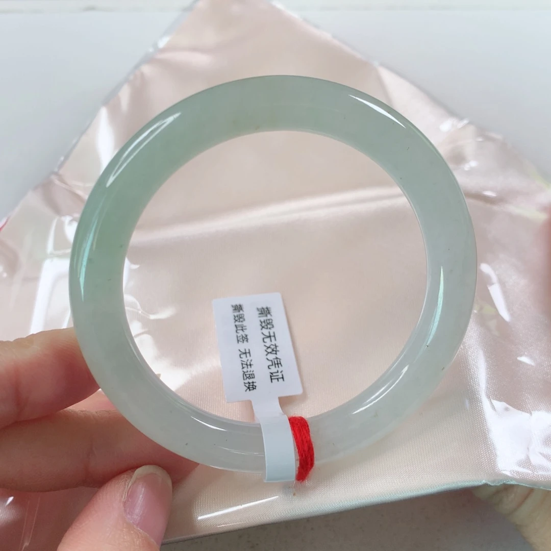 未镶嵌手镯（圆镯）翡翠 需包容裂纹219