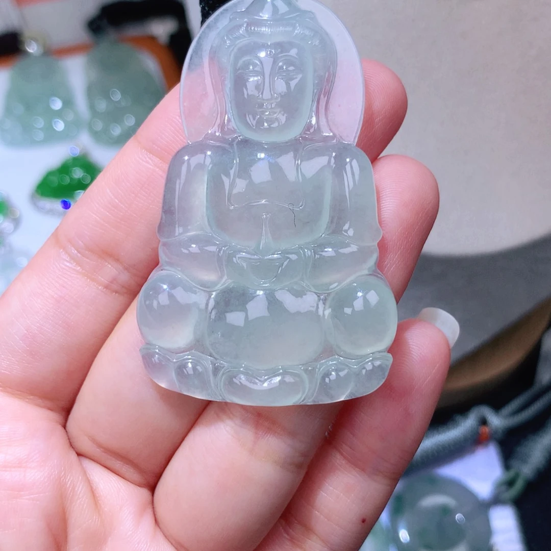 颈饰未镶嵌翡翠观音
