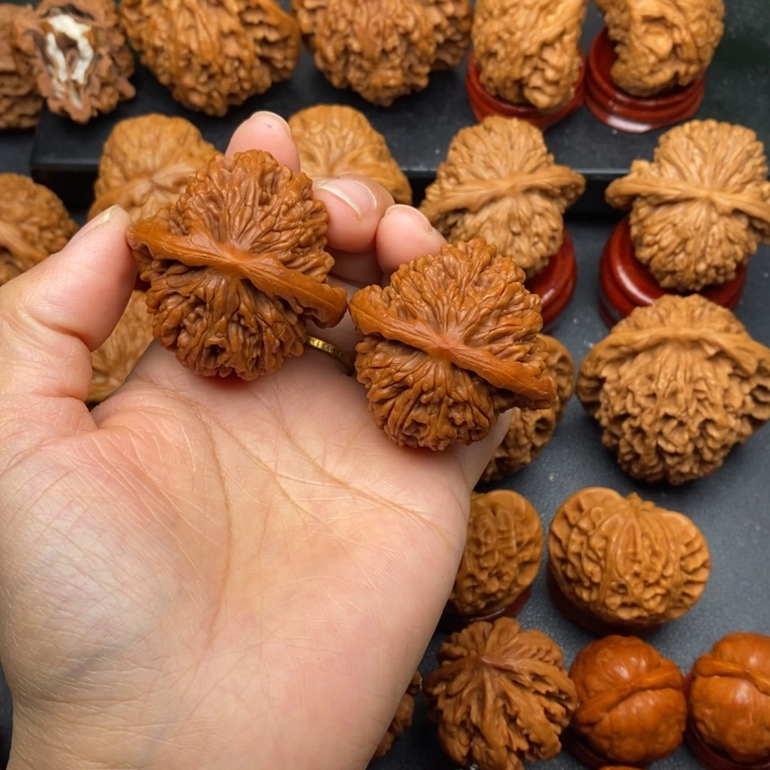 文玩核桃把件43四座楼