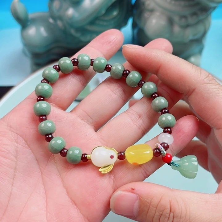 瓷片不计成本交个朋友