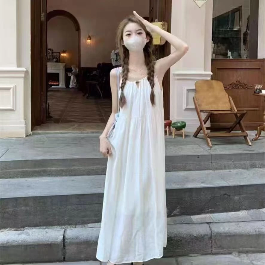 慵懒风设计感无袖气质连衣裙女夏2025新款大码宽松显瘦吊带长裙子