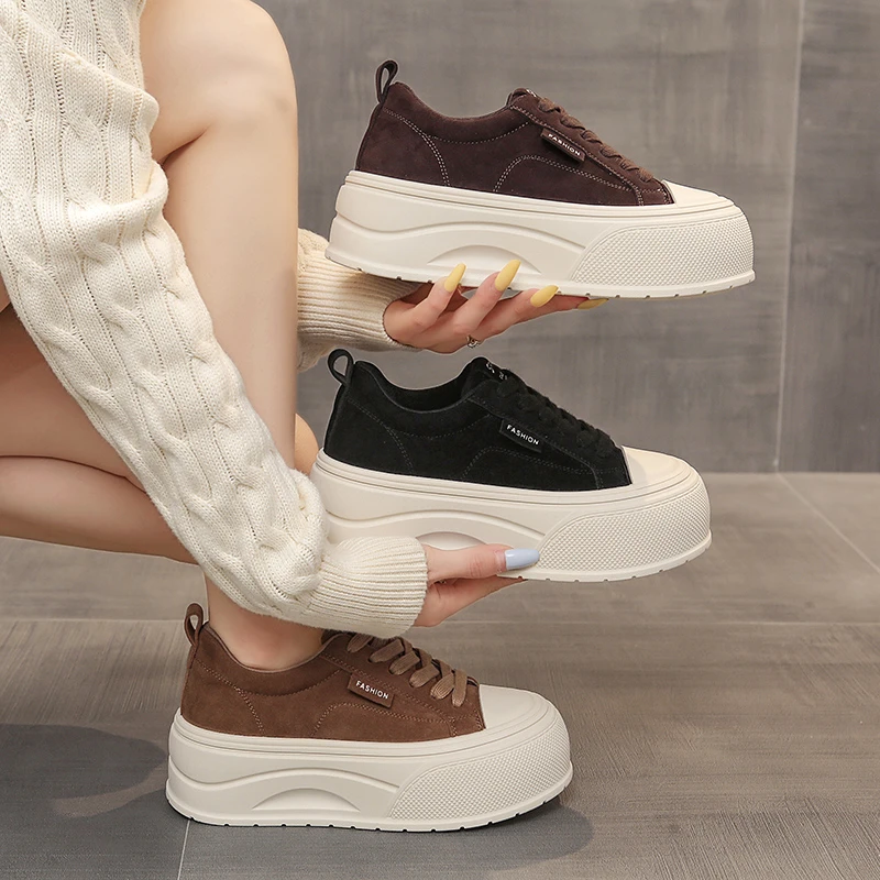 小白鞋时尚增高休闲鞋女爆款2025秋新款潮流复古百搭厚底系带板鞋