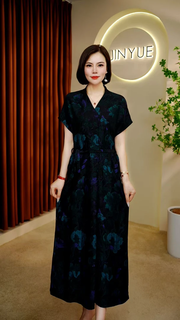 【亦琛】2025新款夏季新中式气质连衣裙1039A