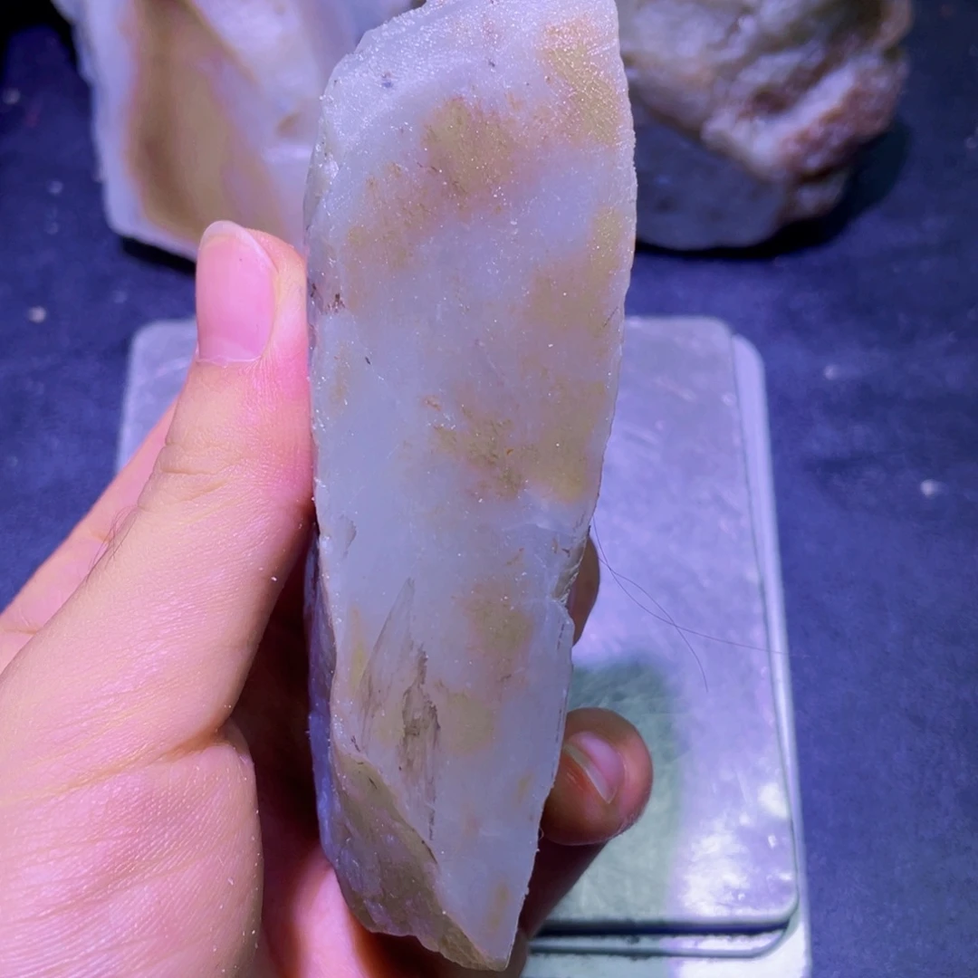 未镶嵌和田玉珠宝半成品