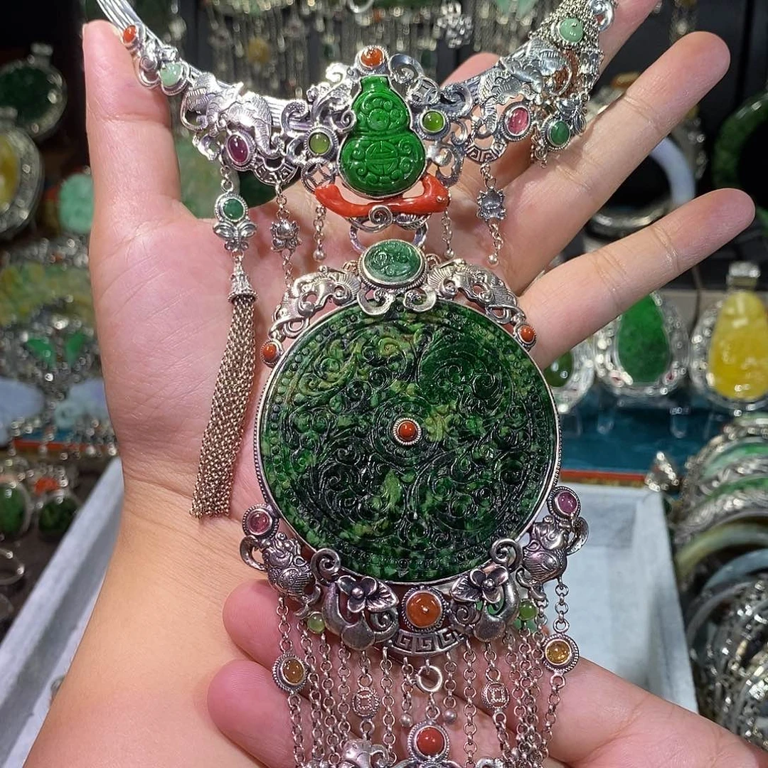 翡翠银S925镶嵌颈饰一套