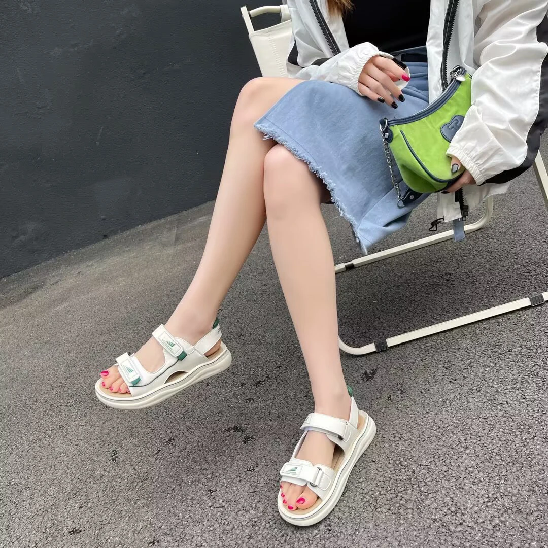 夏发厚底女凉鞋2025夏季新款魔术贴露趾后空外穿女士软底沙滩鞋