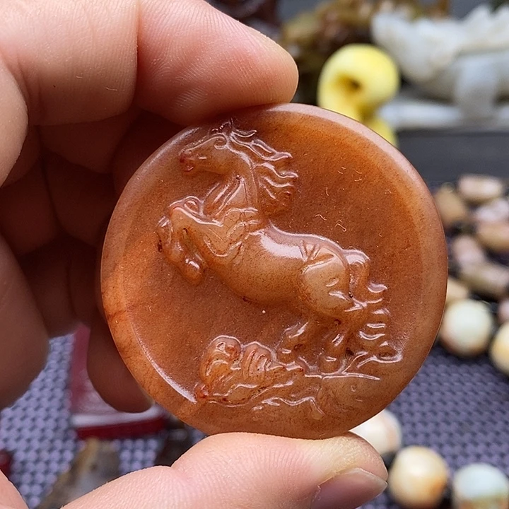 未镶嵌蛇纹石玉颈饰