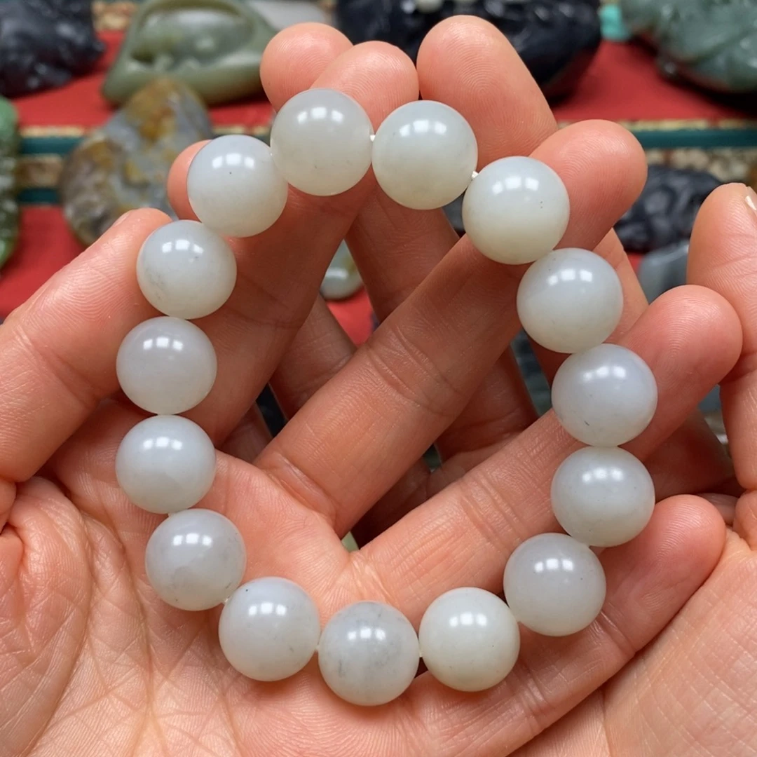 和田玉挂件未镶嵌玉*