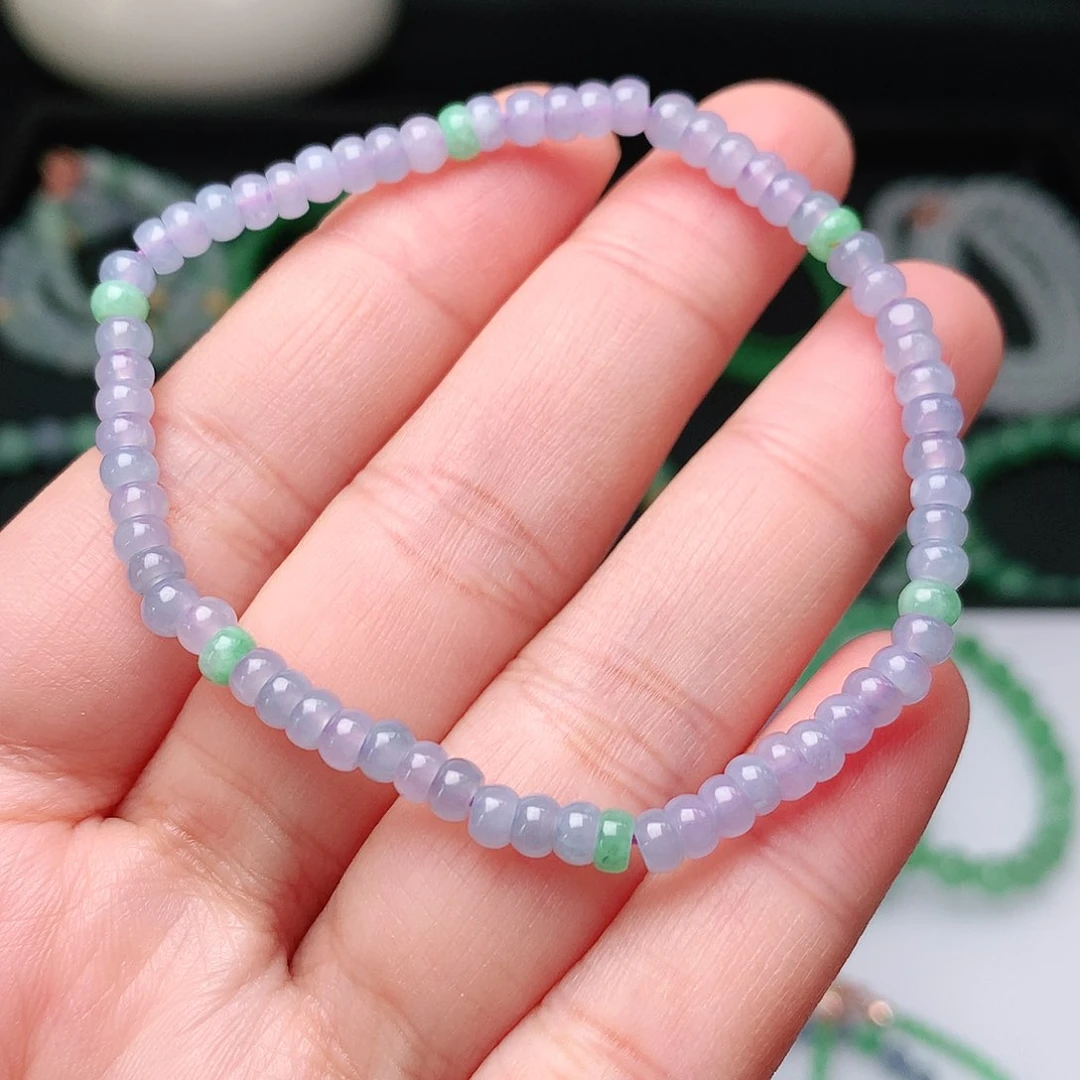 翡翠手链未镶嵌翡翠