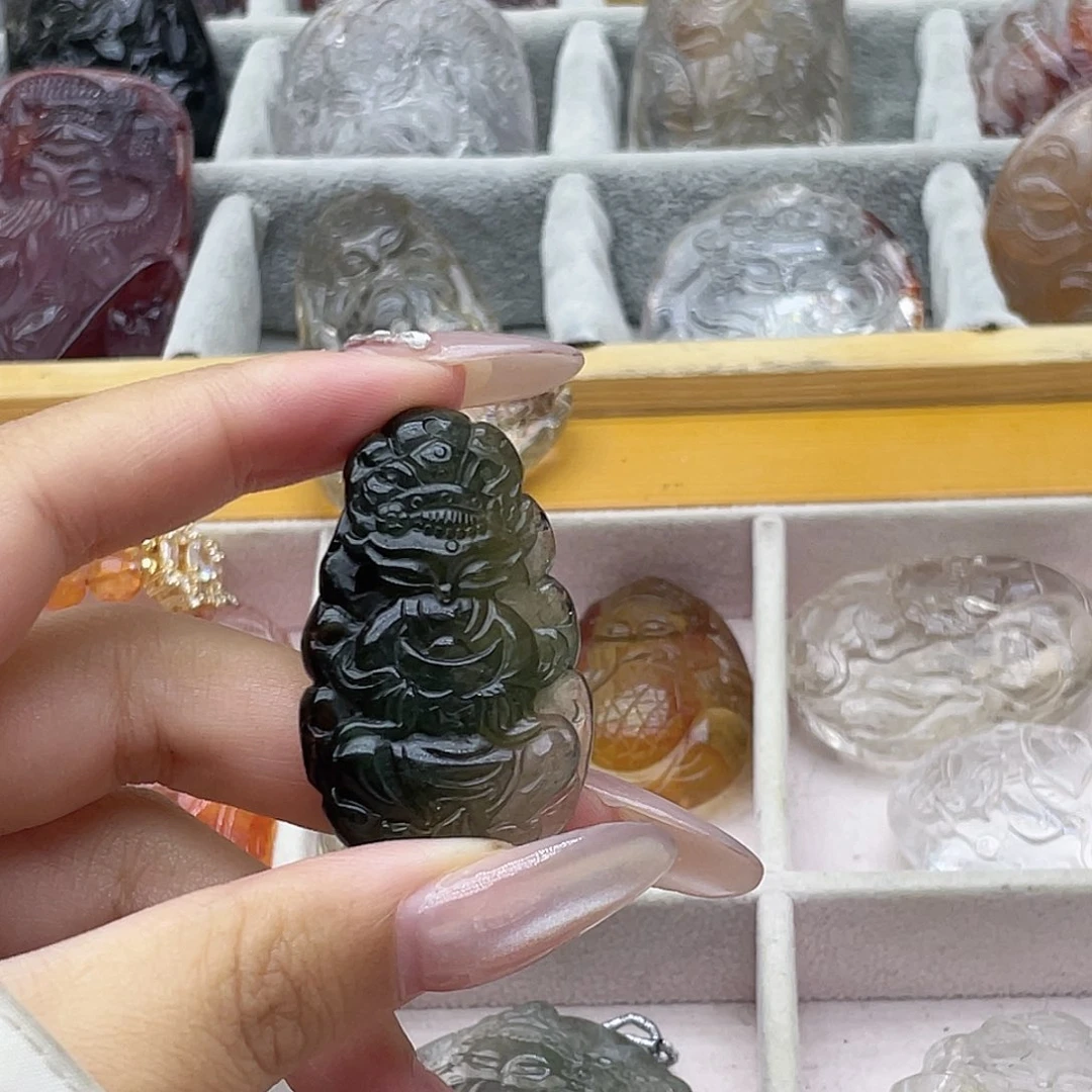 颈饰未镶嵌水晶天然