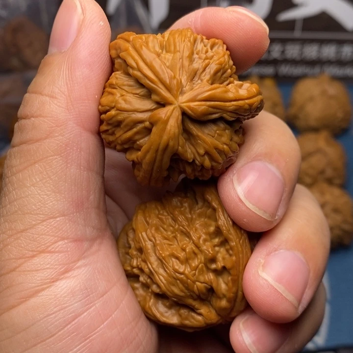 旗***文玩核桃文玩核桃