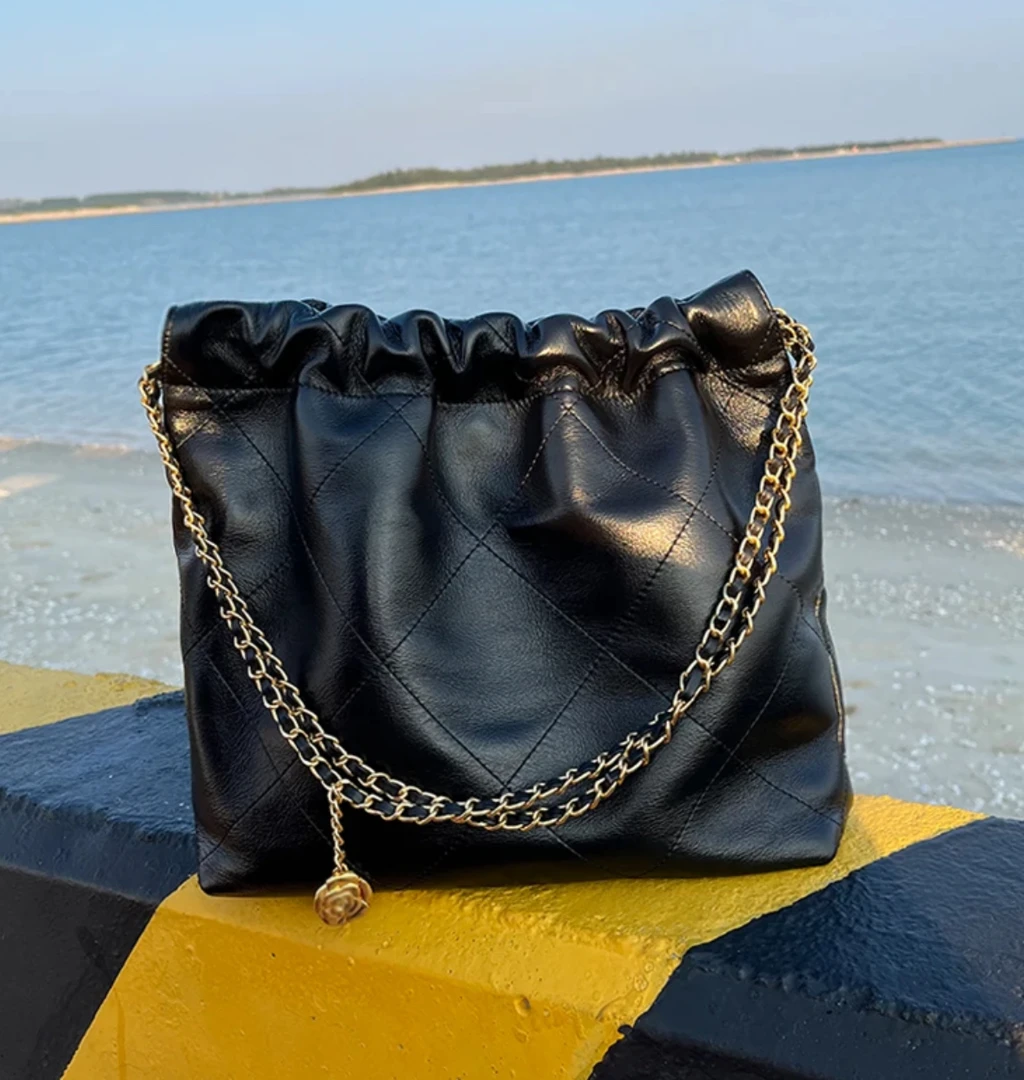 530时尚新款包包单肩斜挎包爆款2025新款链条包垃圾袋百搭包包