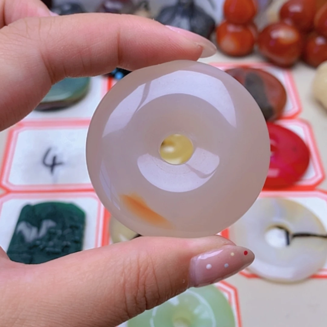 【闪购商品】未镶嵌玛瑙/玉髓珠宝半成品王*华