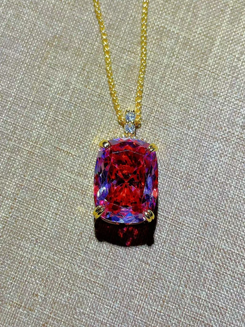 吊坠 璀璨精美Tbbo13-23