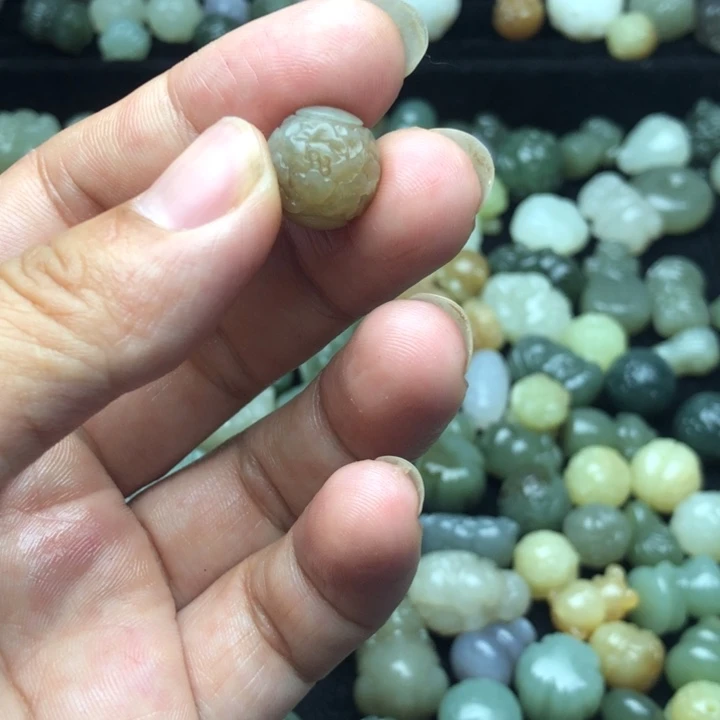 【闪购商品】和田玉未镶嵌颈饰