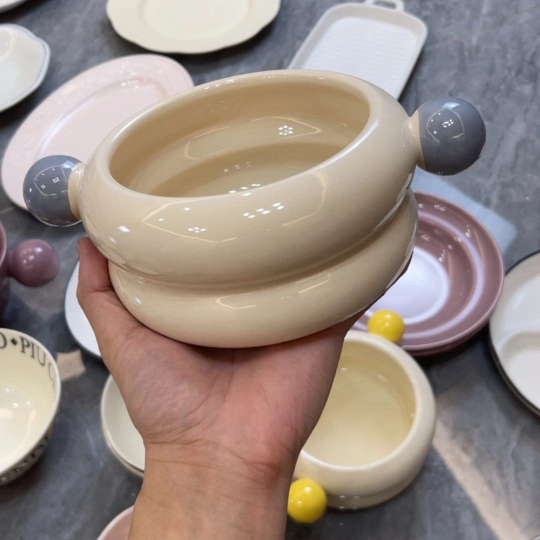 陶瓷微瑕餐具介意勿拍，满18飞！