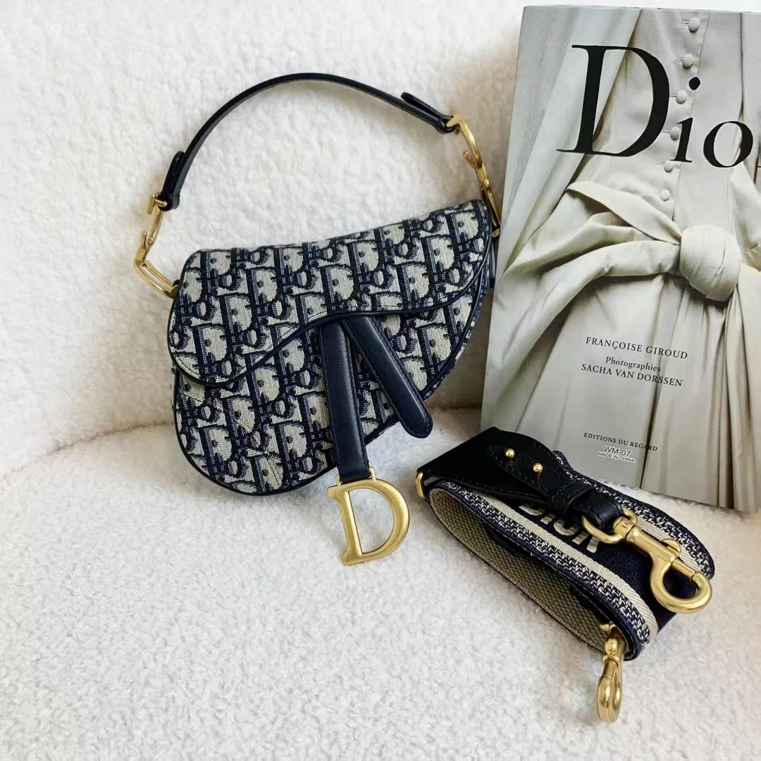 99新 DIOR/迪奥 壹臻/老花刺绣马鞍包小号 20 年 51460413