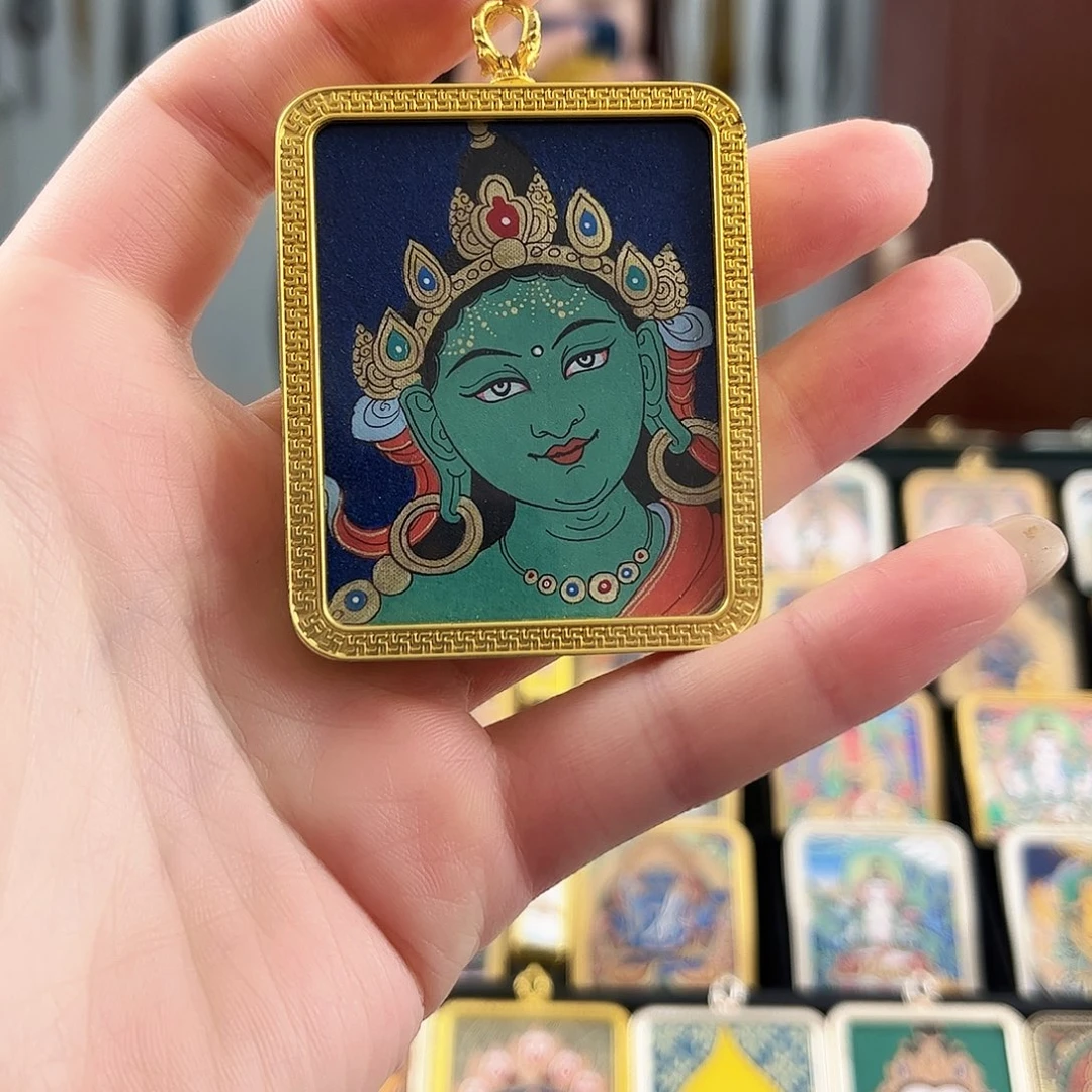 吊坠绿度度半身 纯手绘