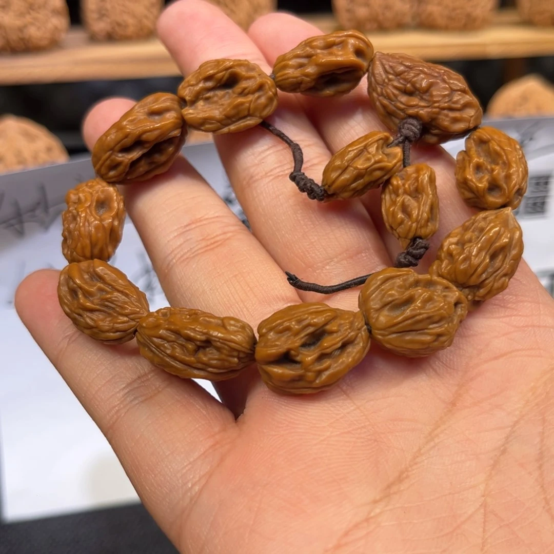 文玩核桃吊坠核桃
