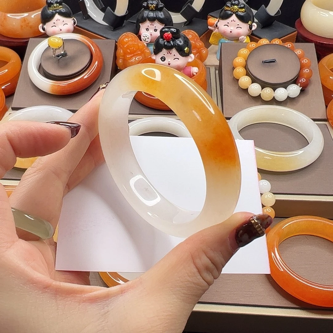 石英质玉（黄龙玉）未镶嵌手镯福利