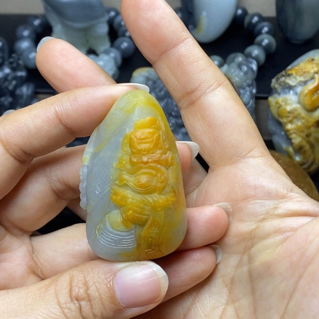 颈饰未镶嵌和田玉深****蓝