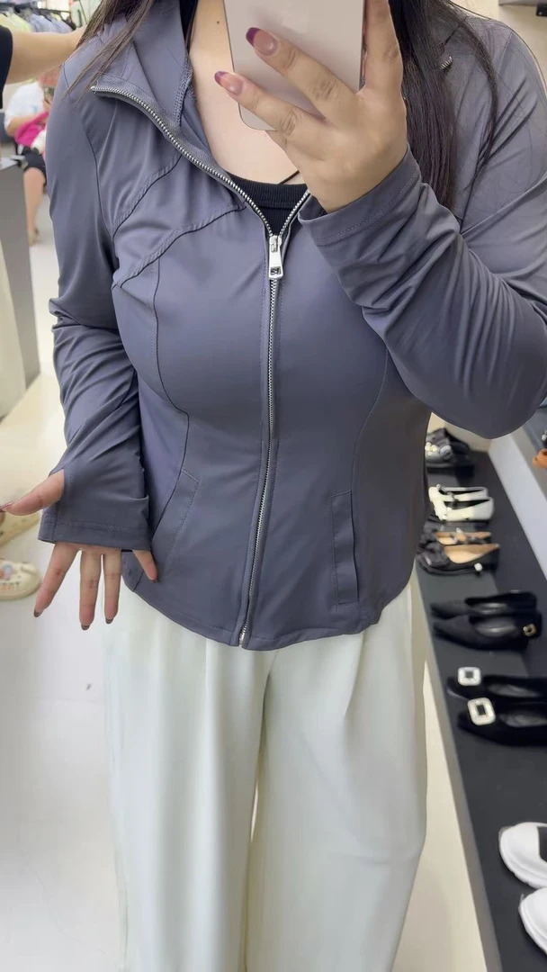 LI XUE【李雪店】收腰瑜伽防晒衣【请备注颜色，身高体重】