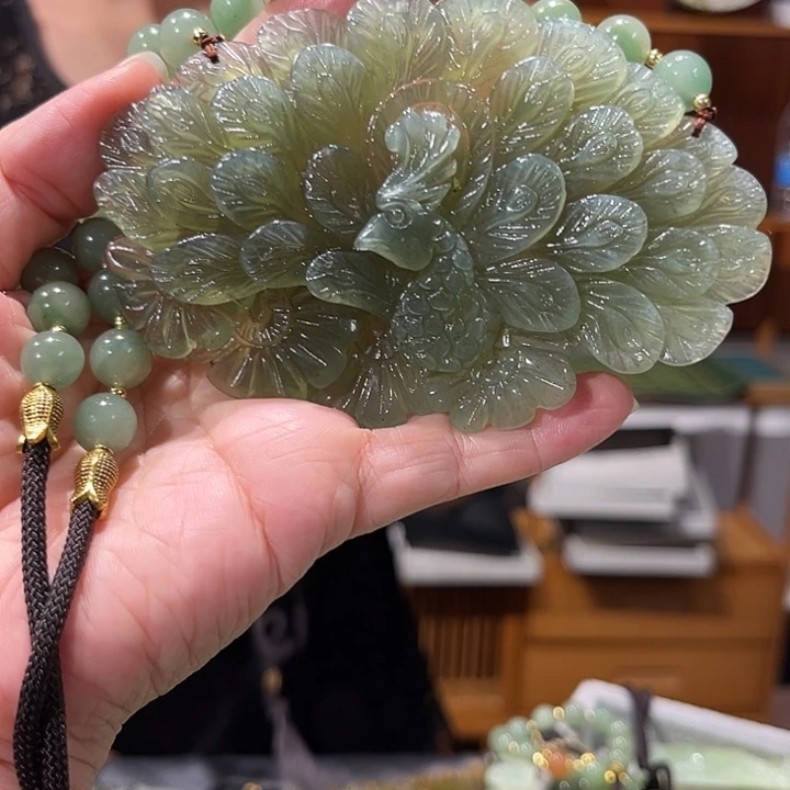 未镶嵌岫玉毛衣链