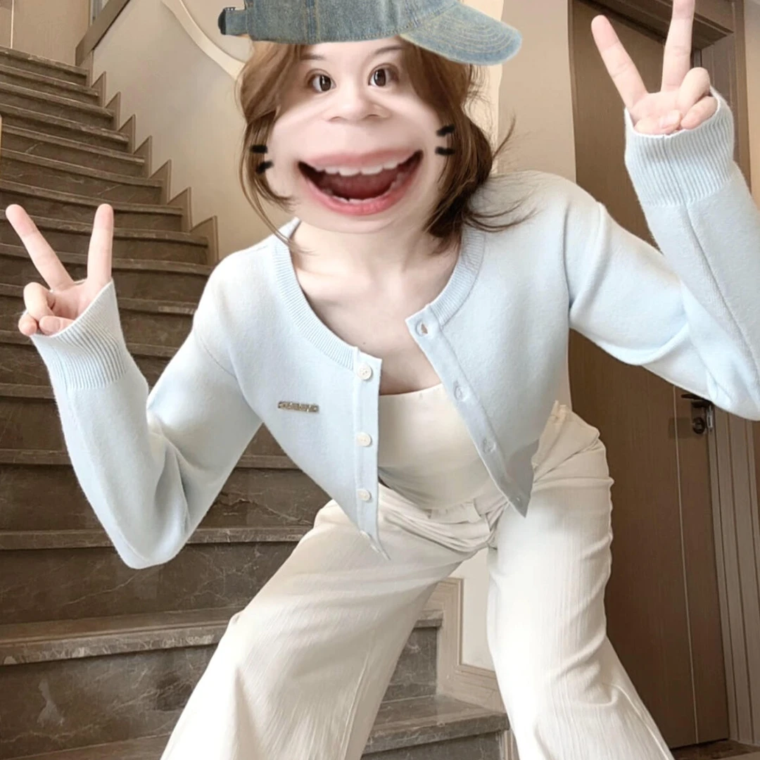 韩系高级感蓝色软糯针织开衫女装早秋2025新款百搭休闲毛衣短外套