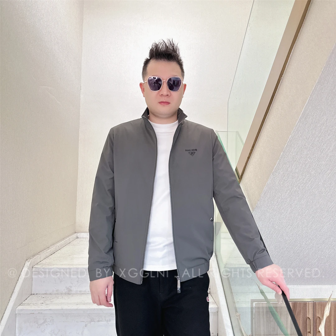 冬季款一排字母下方一个倒三角男士高档奢侈品男款保暖薄绒羽绒服