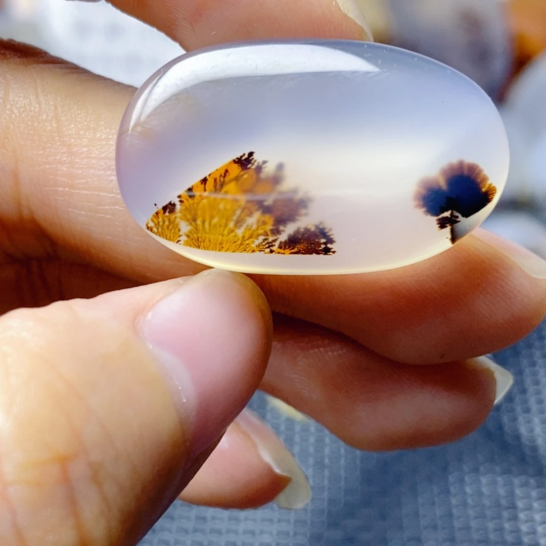 玛瑙/玉髓未镶嵌珠宝奇石