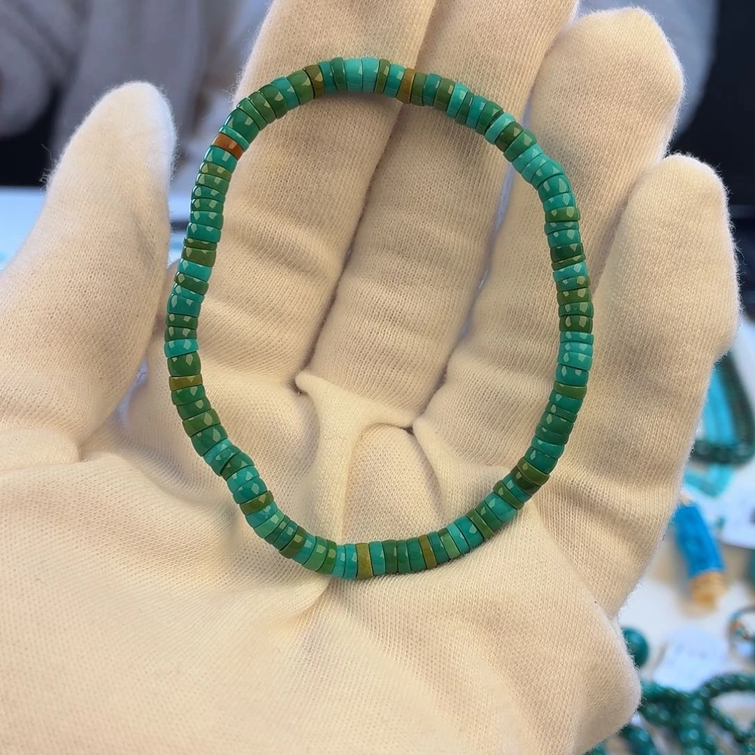绿松石未镶嵌挂件4.6mm
