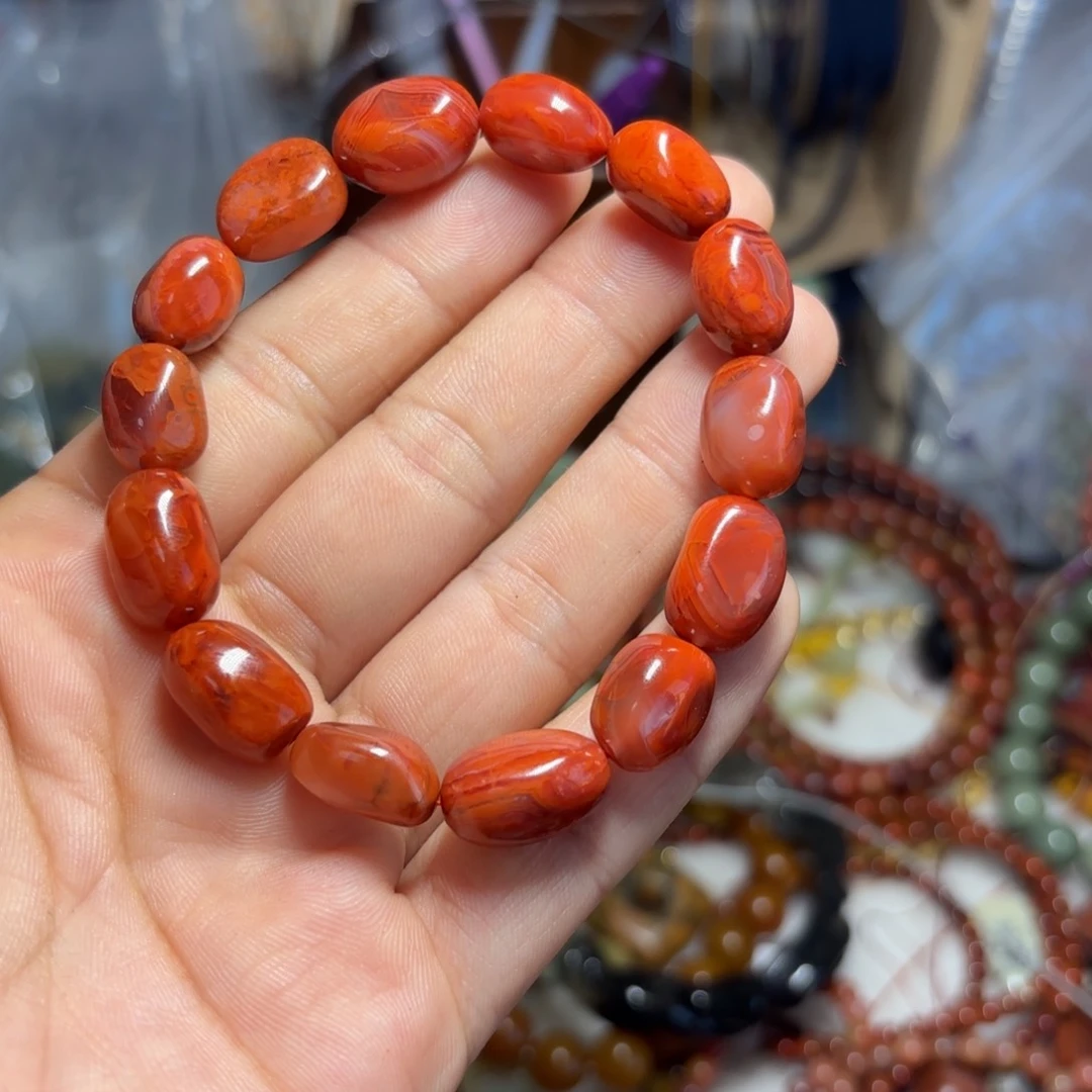 南红玛瑙手链未镶嵌E****?