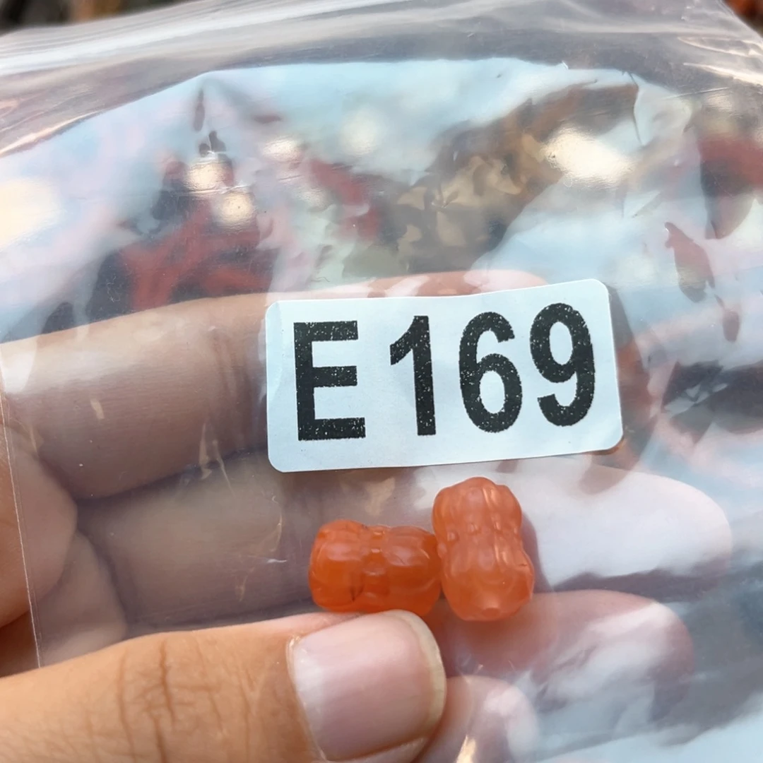 未镶嵌南红玛瑙珠宝奇石