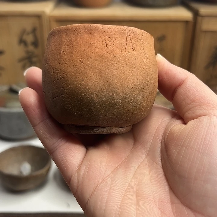 备前烧，手捻红泥杯，无款，无配件，