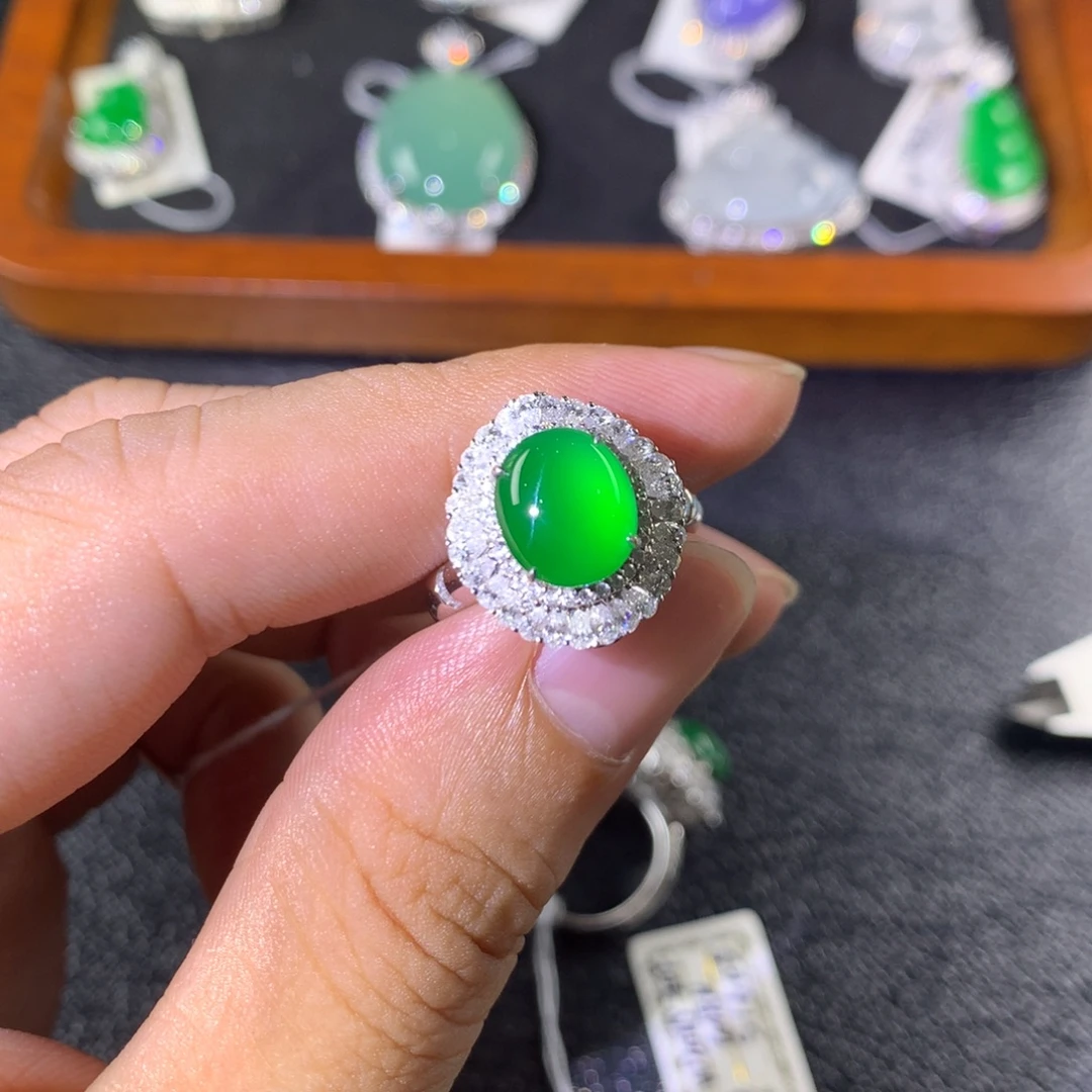 鸿***哥翡翠18K金镶嵌戒指两用款