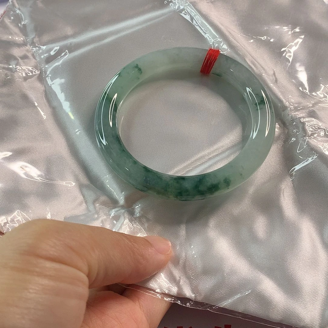 翡翠未镶嵌手镯翡翠手镯56
