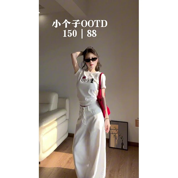 夏季新款卡通猫咪字母印花美式正肩显瘦圆领T恤短袖裤子套装