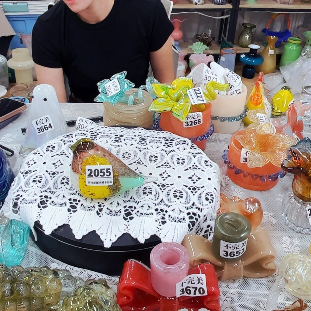 2055 家悦琉璃工艺品