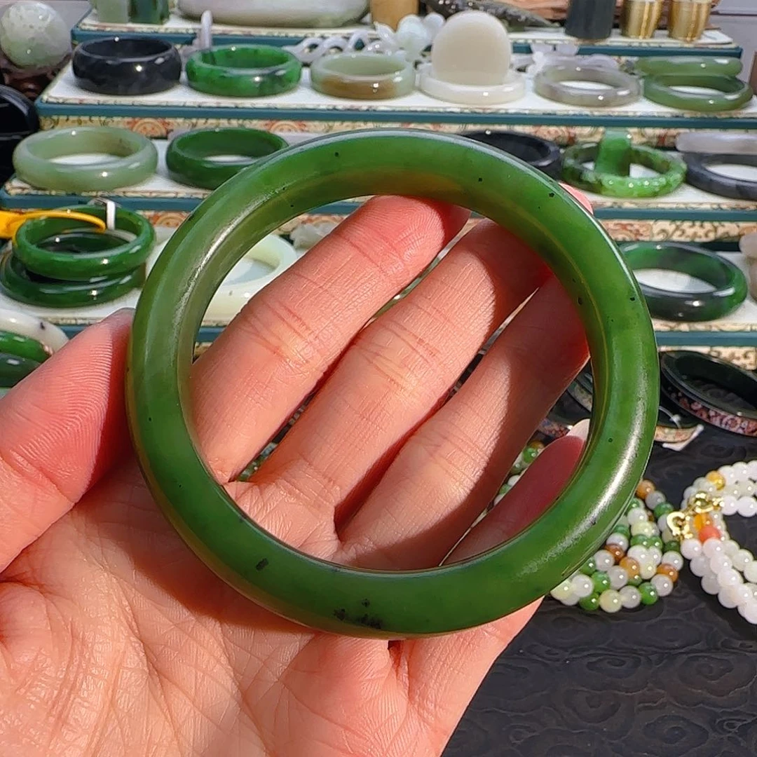 未镶嵌手镯和田玉碧玉手镯