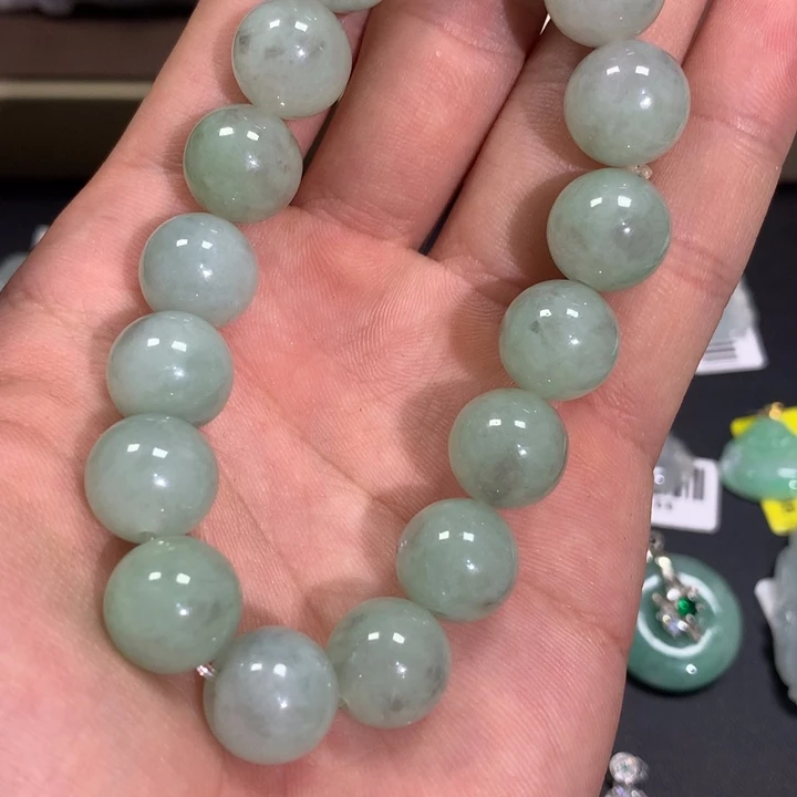 翡翠裸石翡翠首饰