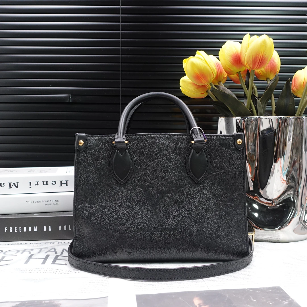 95新 LouisVuitton/路易威登 单肩包/T20292400