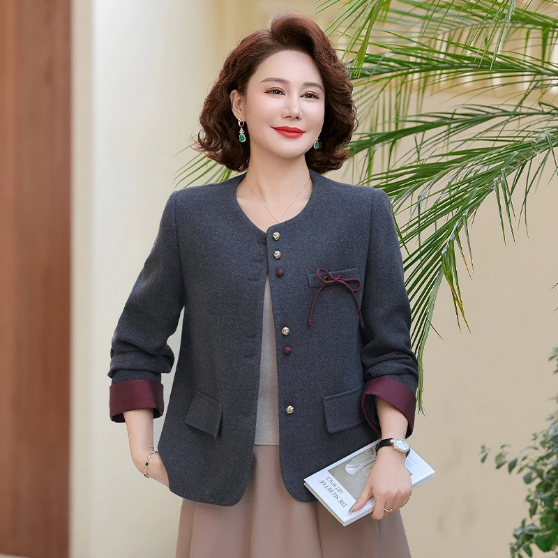 中年女装小香风单排扣短外套女2025春季新款时尚百搭妈妈休闲上衣