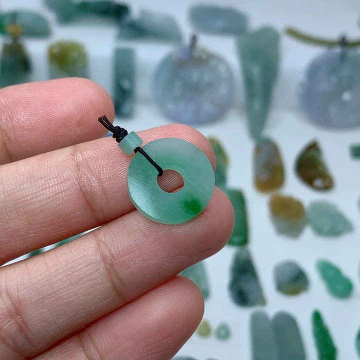 未镶嵌定制翡翠扣子