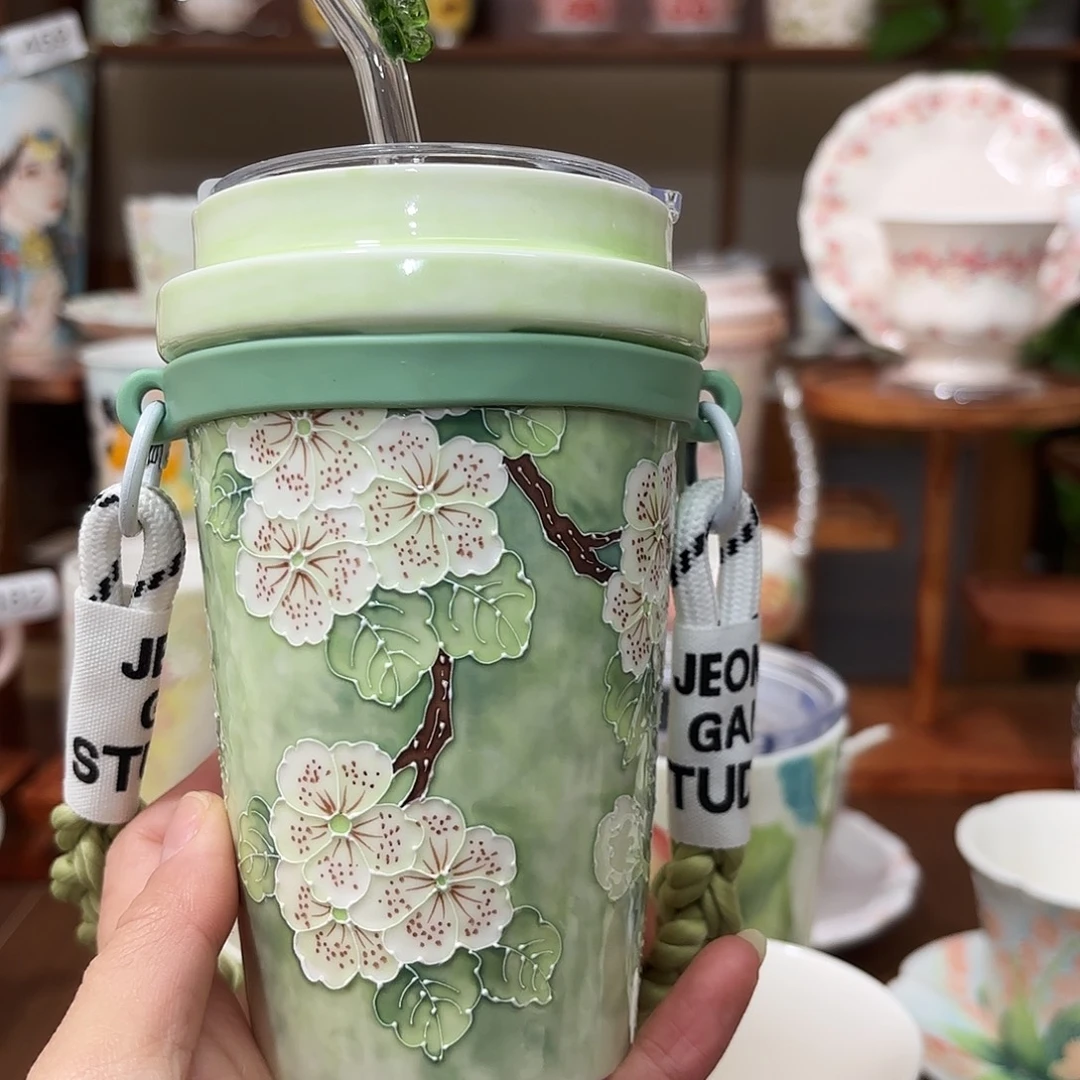 v***阿景德镇原创手绘陶瓷