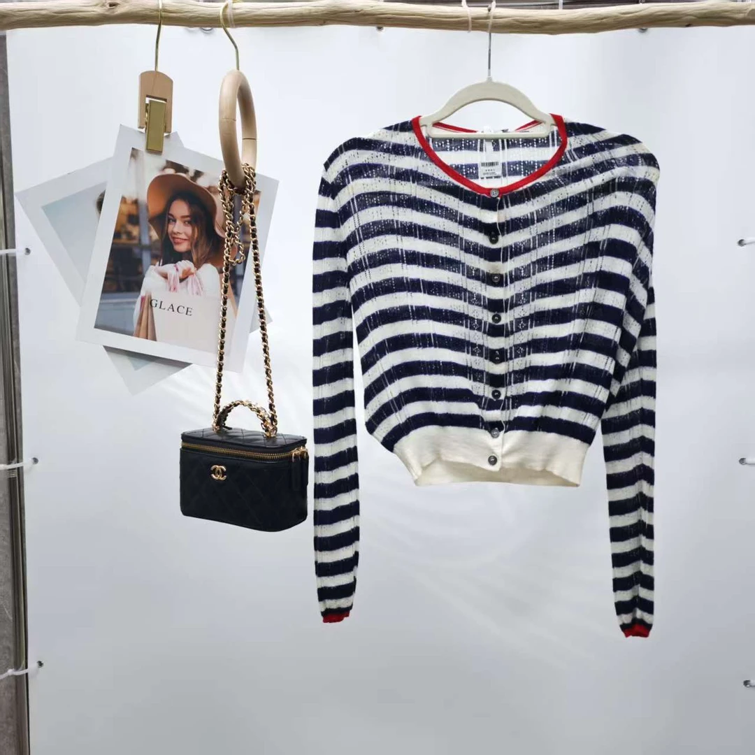 99新 MIU MIU/缪缪 海囤K/缪缪上衣/40码/gu88627