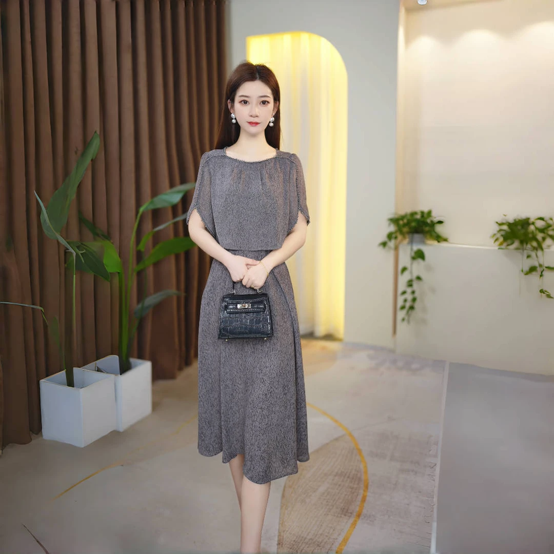 专柜品质2025夏季新款时尚假两件气质优雅显瘦连衣裙女