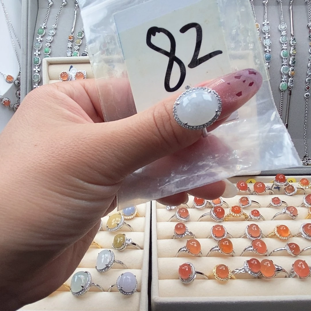 翡翠未镶嵌戒指缅甸