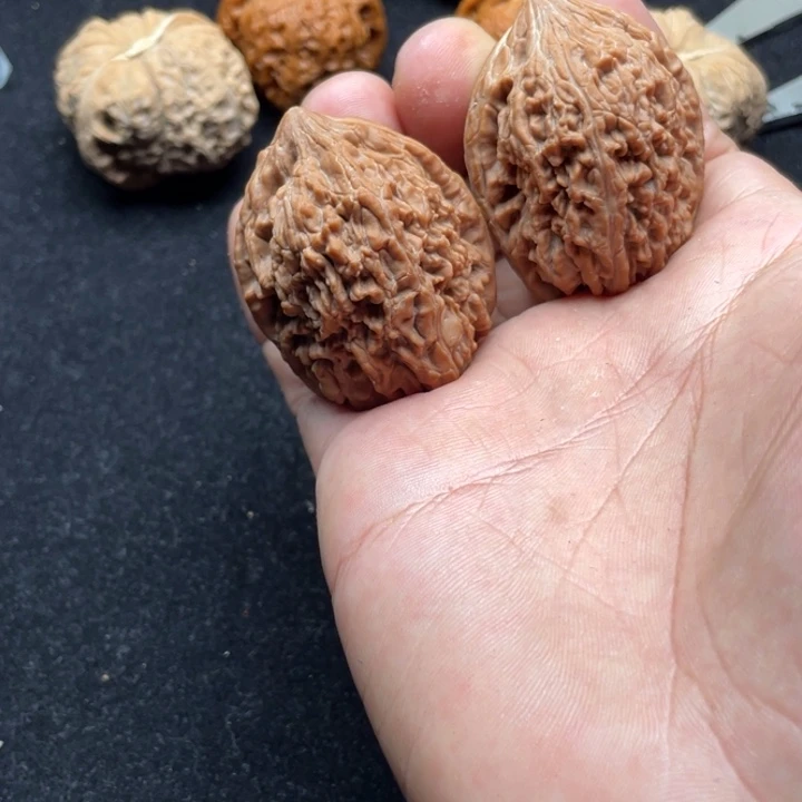 彳****文玩核桃吊坠大蒜头