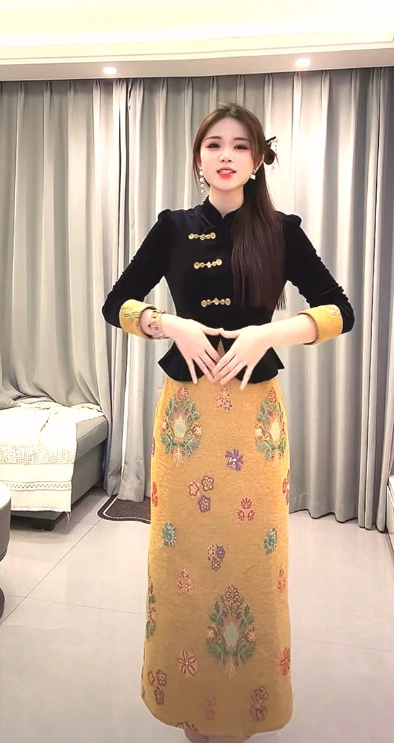 W363 新中式国风气质连衣裙秋季假两件拼接裙子