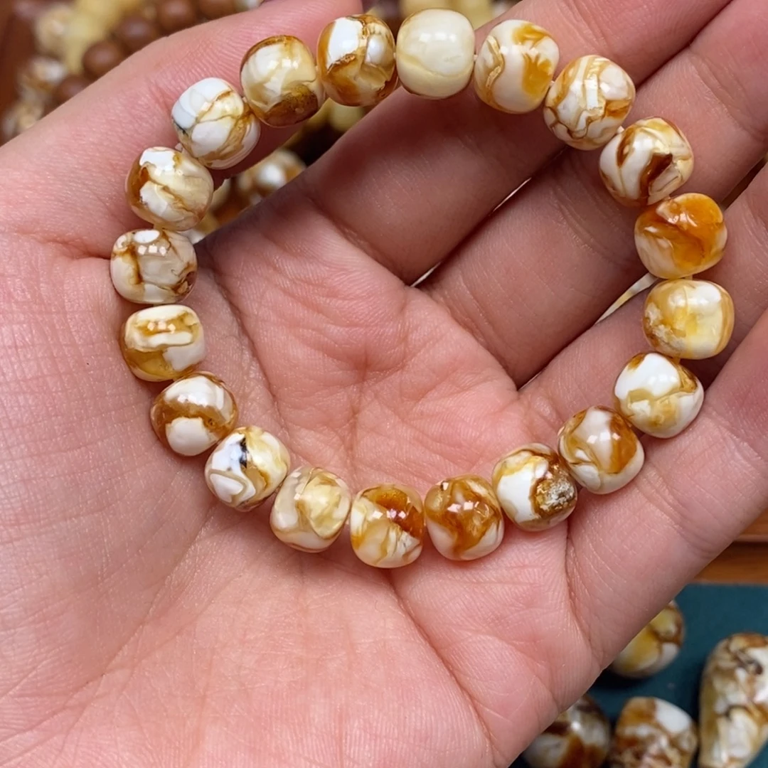 把件猴头核桃沁色圆珠老型